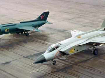 Yak-38 and Yak-141 deck fighters / Photo by © Yakovlev Design Bureau archives