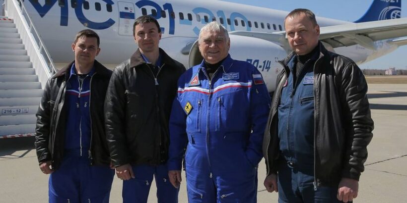 MC-21-310 Crew (left to right): Alexander Solovyov, Alexander Popov, Roman Taskaev, Alexander Guskov / Photo: © Press Service of PJSC UAC
